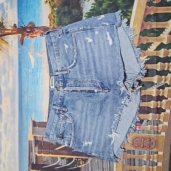AGOLDE 5 Button Distressed Acid Wash Raw Hem Fray Shorts Size 30 - Picture 1 of 6